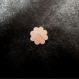 Silver Pandora Petals of Love Clip